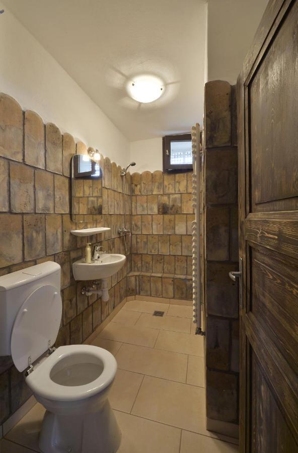 Hotel Hollokoeves Vendeghazak Zimmer foto